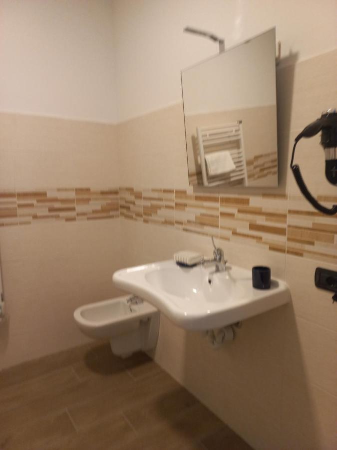 Gardafarm Farm stay *